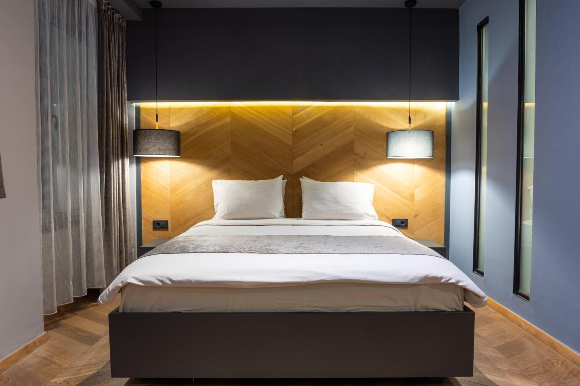 Hotel London 3*